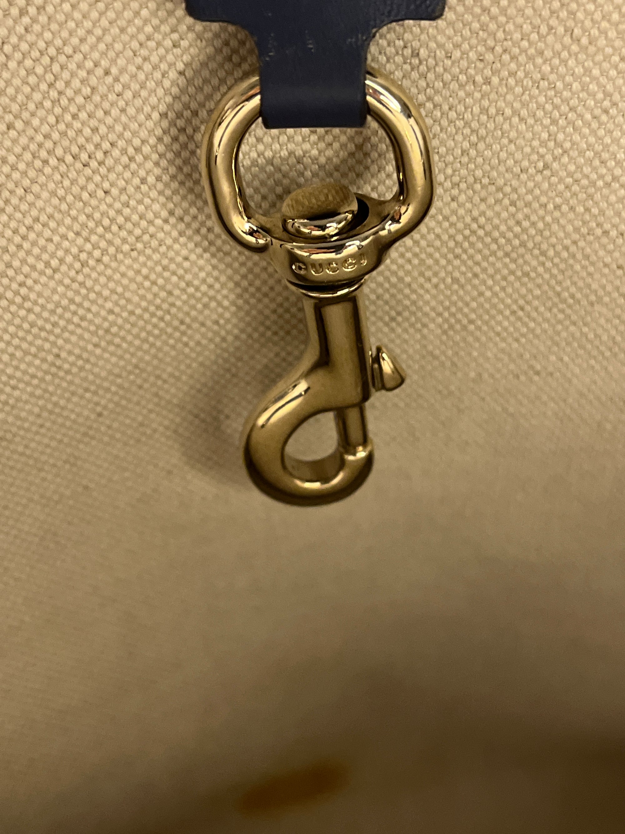 Gucci GG Canvas + Pochette