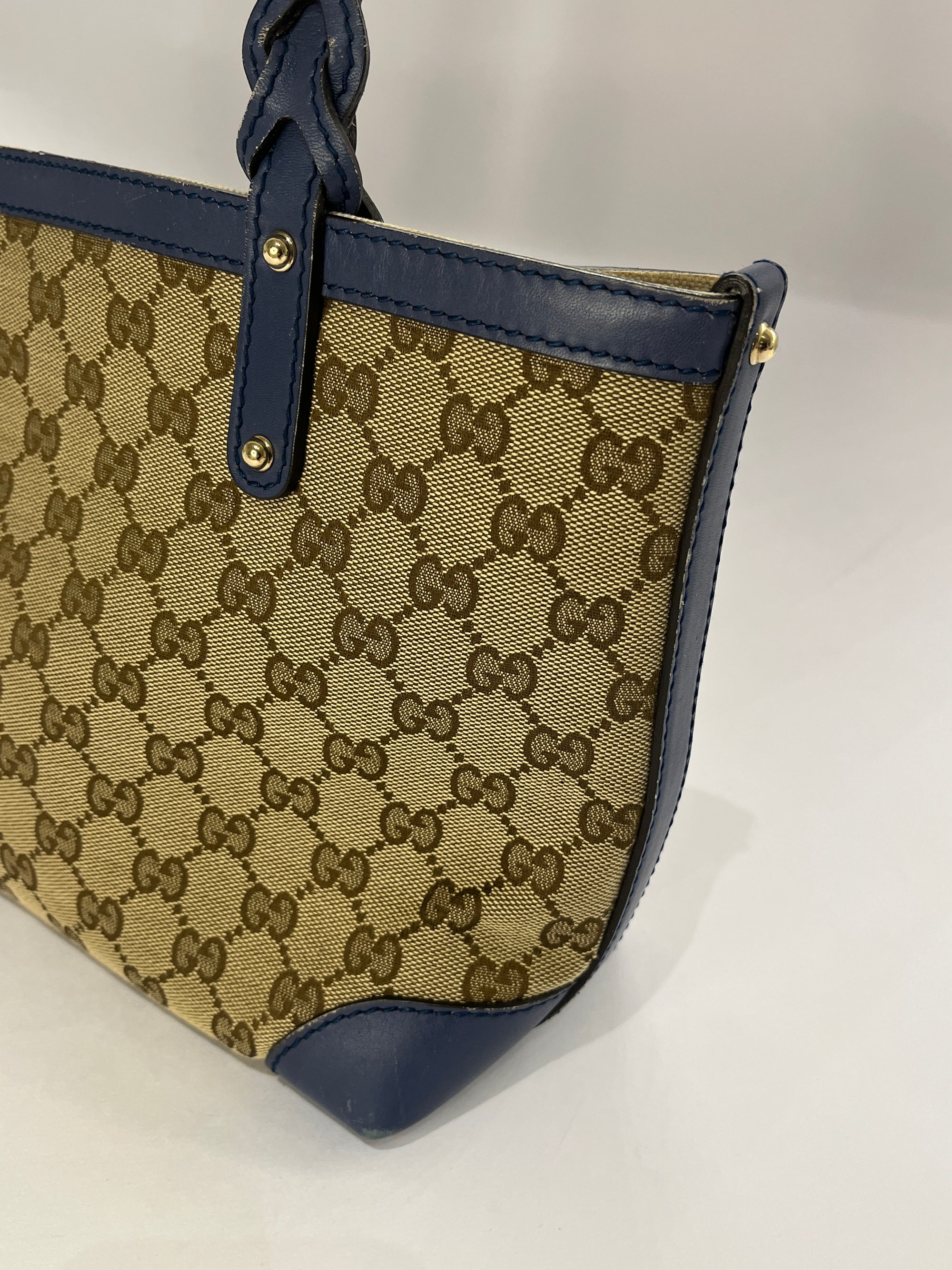 Gucci GG Canvas + Pochette