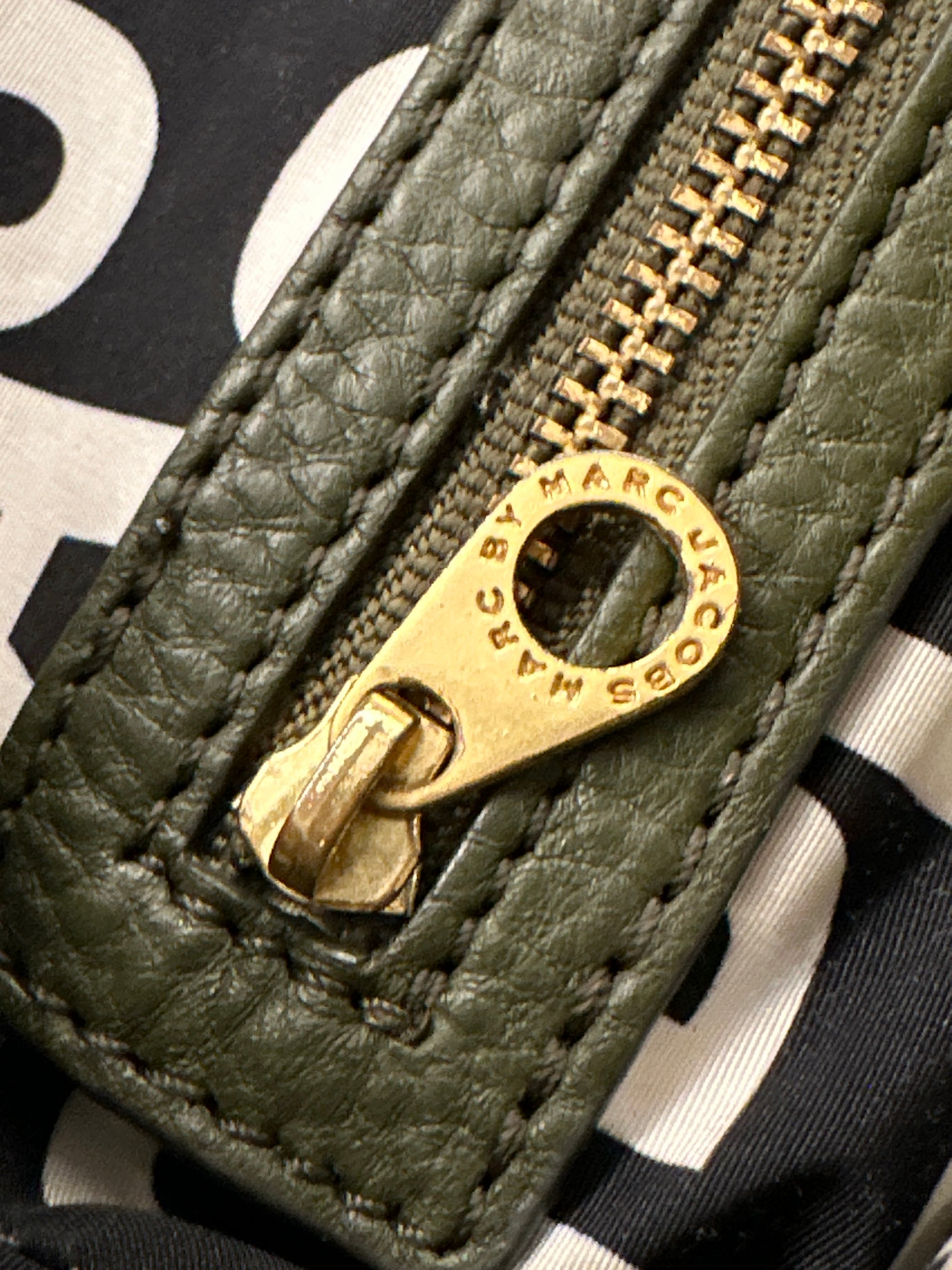 Marc Jacobs Classic Q Baby Groovee