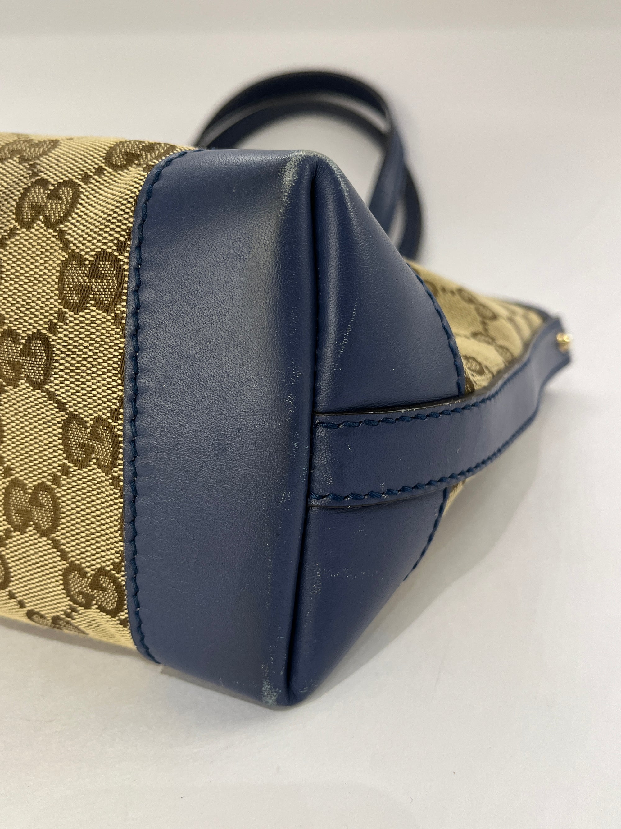 Gucci GG Canvas + Pochette