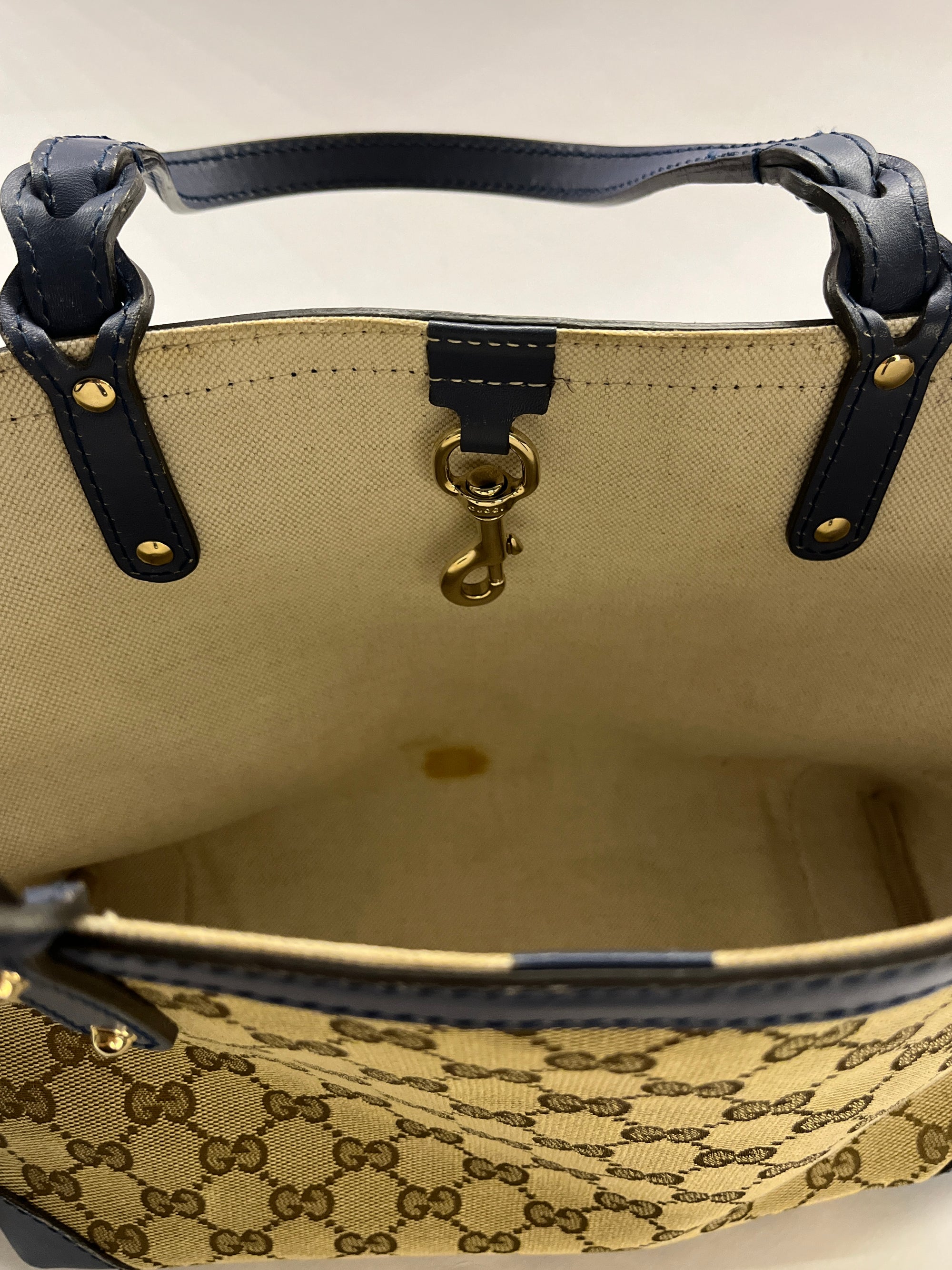 Gucci GG Canvas + Pochette