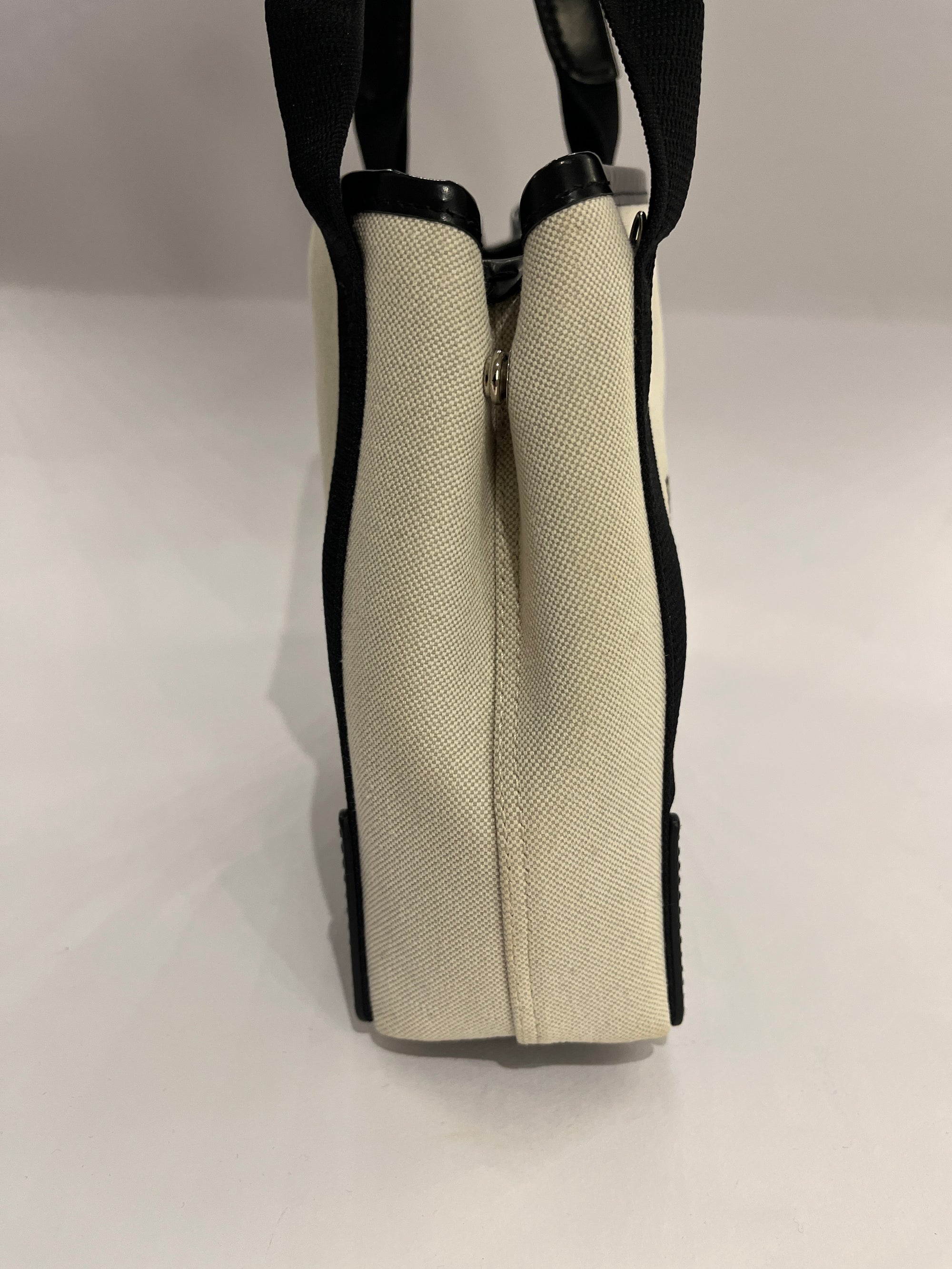 Balenciaga Navi Cabas