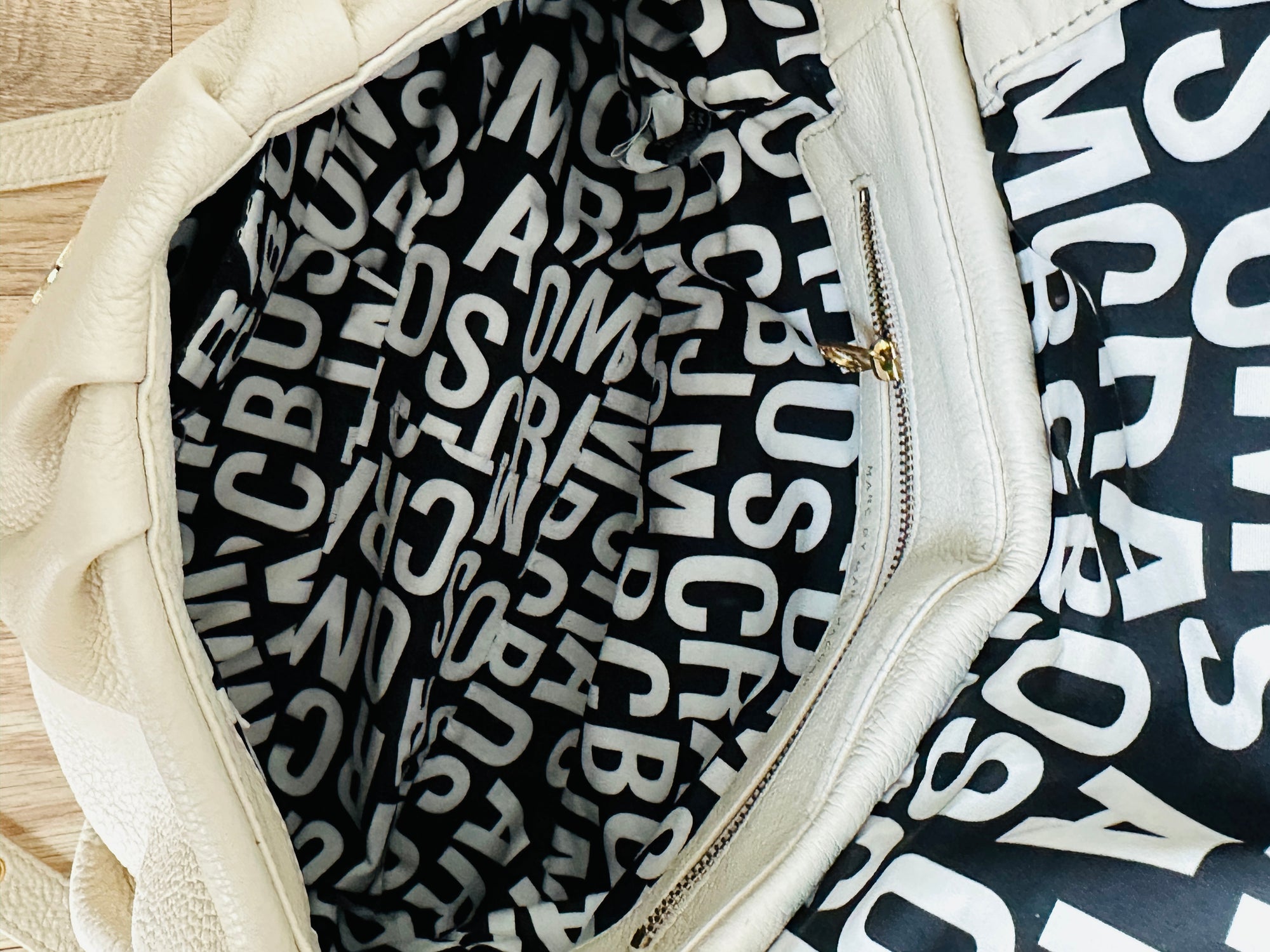 Marc Jacobs Classic Q Ukita