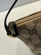 Gucci Boat Pochette Beige